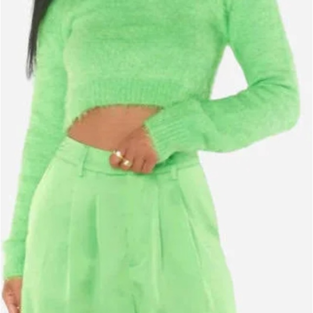 NWT Show Me Your Mumu Green Cropped Sweater